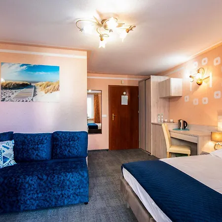 Villa Dora - Centrum,Basen Podgrzewany,Jacuzzi Sauna, Plac Zabaw, Parking Villa