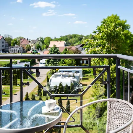 Villa Villa Dora - Centrum,Basen Podgrzewany,Jacuzzi Sauna, Plac Zabaw, Parking Mielno (Koszalin)
