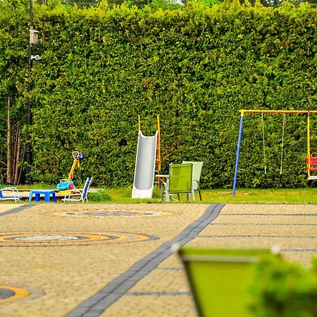 Dora - Centrum, Podgrzewany Basen 5m X 10m, Plac Zabaw, Parking * Mielno (Koszalin)