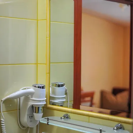 Dora - Centrum, Podgrzewany Basen 5m X 10m, Plac Zabaw, Parking فيلة