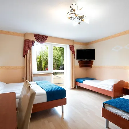Villa Villa Dora - Centrum,Basen Podgrzewany,Jacuzzi Sauna, Plac Zabaw, Parking