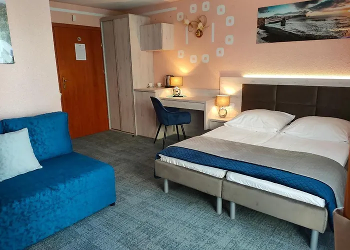 Dora - Centrum, Podgrzewany Basen 5m X 10m, Plac Zabaw, Parking *