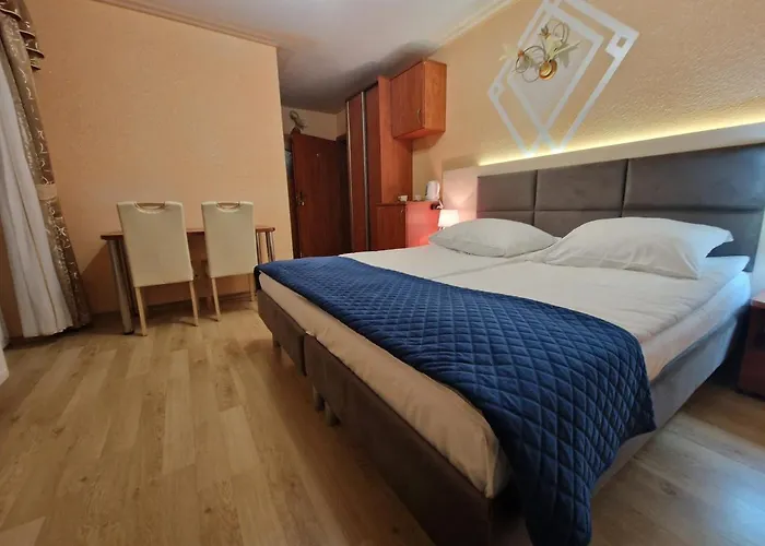 Dora - Centrum, Podgrzewany Basen 5m X 10m, Plac Zabaw, Parking Villa *