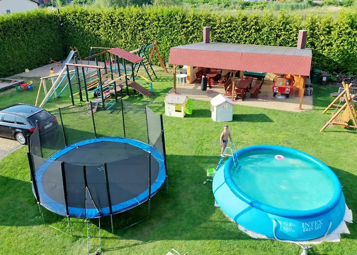 Dora - Centrum, Podgrzewany Basen 5m X 10m, Plac Zabaw, Parking * Mielno (Koszalin)