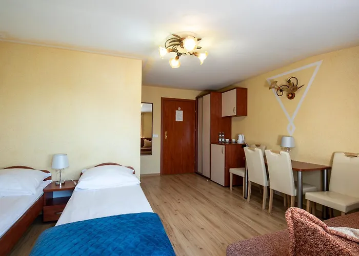 Villa Dora - Centrum, Podgrzewany Basen 5m X 10m, Plac Zabaw, Parking