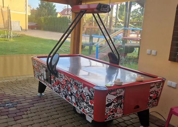 Dora - Centrum, Podgrzewany Basen 5m X 10m, Plac Zabaw, Parking Mielno (Koszalin)