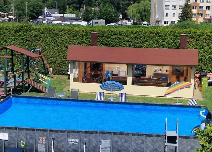 Dora - Centrum, Podgrzewany Basen 5m X 10m, Plac Zabaw, Parking * Mielno (Koszalin)